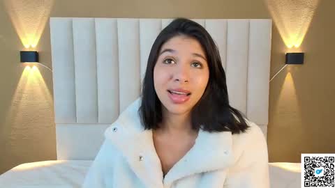 Snapshot of goddess_saori chatting on November 2025 01:00:02 AM Saori online show from November 2025 01:00:02 AM