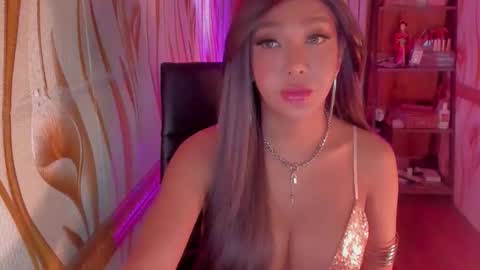 Snapshot of goddessbarbiecum4u chatting on October 2025 05:59:02 AM Barbie Brown online show from October 2025 05:59:02 AM