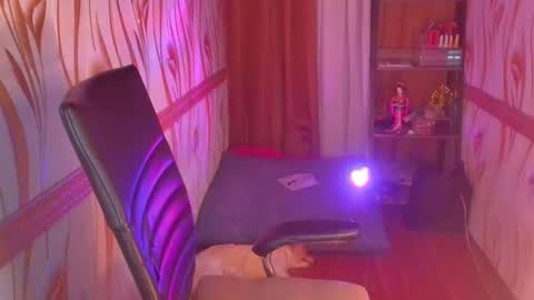 Snapshot of goddessbarbiecum4u chatting on November 2025 03:52:02 AM Barbie Brown online show from November 2025 03:52:02 AM