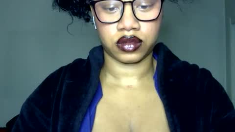 Snapshot of goddessdaisysky chatting on December 2025 05:35:02 AM Goddess Daisy Sky online show from December 2025 05:35:02 AM