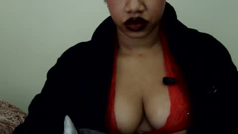 Snapshot of goddessdaisysky chatting on December 2025 05:03:02 AM Goddess Daisy Sky online show from December 2025 05:03:02 AM