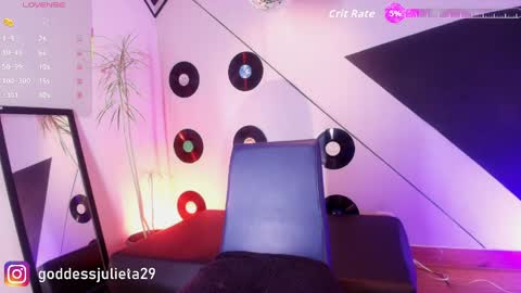 Julieta online show from May 2026 07:00:02 PM