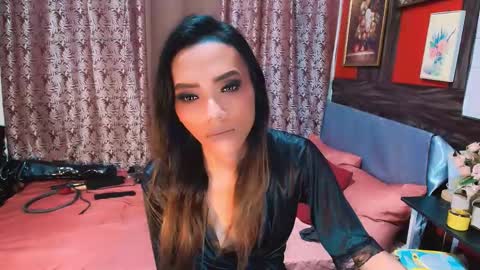 Snapshot of goddessmiyah chatting on March 2026 06:00:01 PM MIYA online show from March 2026 06:00:01 PM