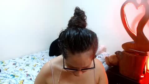  Naih Reyes online show from December 2024 03:49:02 AM