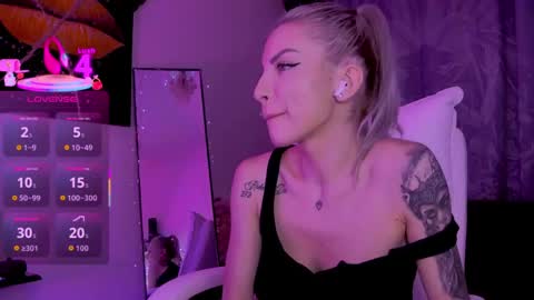 Goddess Nyx online show from May 2026 06:59:01 PM