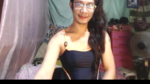 KENNY DOLL online show from June 2026 06:33:01 AM