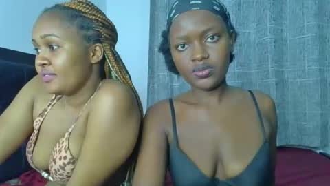 godess_lunah online show from May 2026 07:09:02 PM