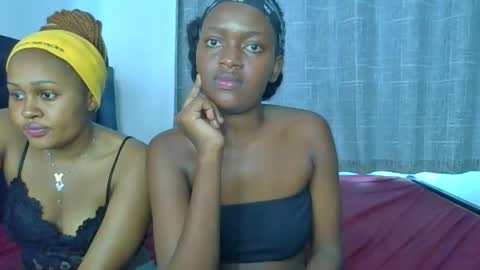 godess_lunah online show from May 2026 07:25:01 AM