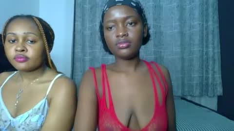 godess_lunah online show from May 2026 05:33:01 PM