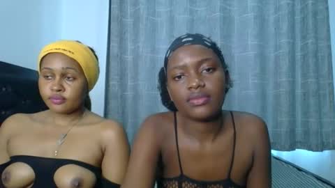 godess_lunah online show from May 2026 06:21:01 AM