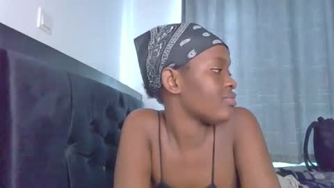godess_lunah online show from June 2026 08:39:02 AM