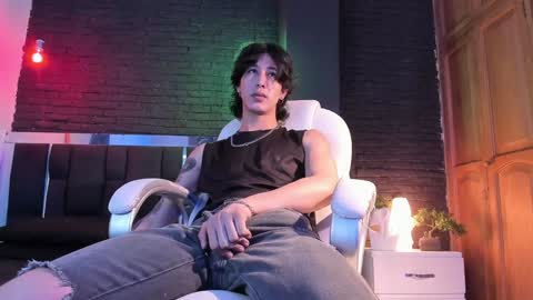 HUAN online show from December 2024 08:47:01 AM