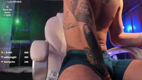 HUAN online show from February 2025 12:52:02 PM