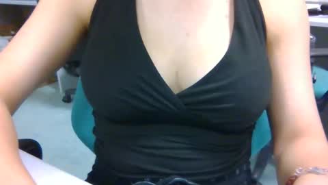 godpphire online show from September 2025 12:38:01 PM