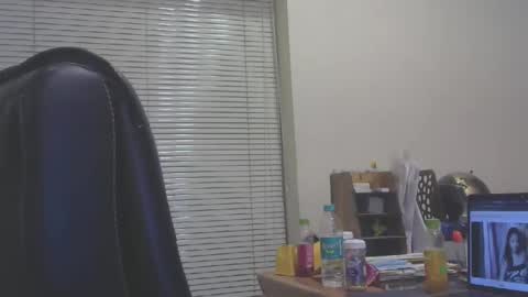 godzilla_inside online show from February 2025 08:33:02 AM