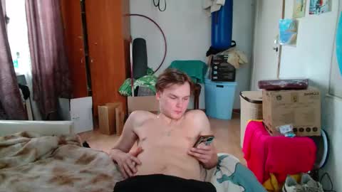 Snapshot of gofymcmouse chatting on November 2025 11:33:02 AM Daniel online show from November 2025 11:33:02 AM