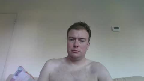 Snapshot of gogo12104 chatting on April 2026 05:51:02 PM jme online show from April 2026 05:51:02 PM