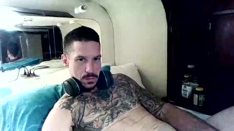 Snapshot of goinwild8900 chatting on December 2024 12:44:02 PM goinwild8900 online show from December 2024 12:44:02 PM