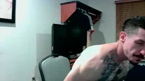 Snapshot of goinwild8900 chatting on December 2024 02:19:02 AM goinwild8900 online show from December 2024 02:19:02 AM