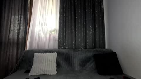 gold_alpha_boy online show from October 2025 08:01:01 AM