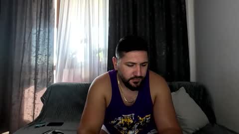 gold_alpha_boy online show from October 2025 08:46:01 AM