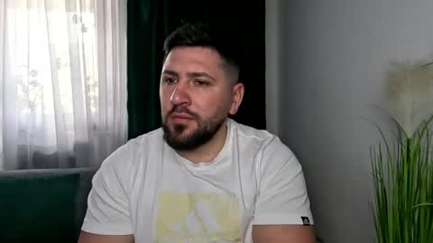 gold_alpha_boy online show from April 2026 07:55:01 AM