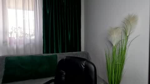 gold_alpha_boy online show from April 2026 03:03:02 PM