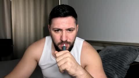 gold_alpha_boy online show from April 2026 11:24:01 AM