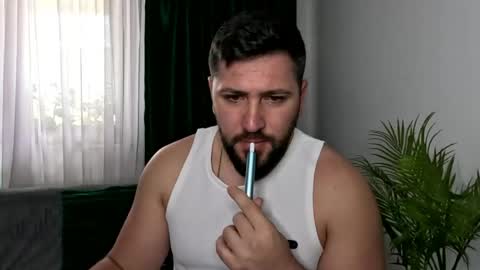gold_alpha_boy online show from May 2026 12:54:01 PM
