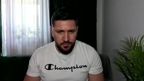 gold_alpha_boy online show from May 2026 01:40:01 PM