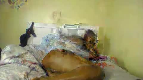 Snapshot of gold_melanin chatting on May 2026 10:50:01 PM gold_melanin online show from May 2026 10:50:01 PM
