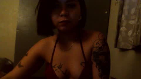 Snapshot of goldaveronn chatting on December 2025 08:34:01 AM goldaveronn online show from December 2025 08:34:01 AM