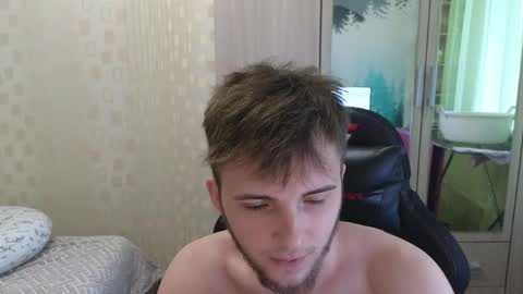 Golden boyyy21 online show from April 2026 03:27:02 PM