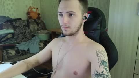 Snapshot of golden_boyyy21 chatting on June 2026 09:26:02 AM Golden boyyy21 online show from June 2026 09:26:02 AM