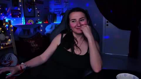 Gloria online show from July 2026 08:27:02 PM