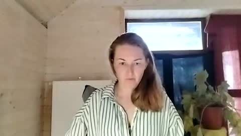 Olivia  online show from July 2026 05:09:01 PM