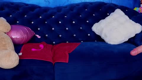 GoldenAmberX online show from January 2025 07:39:01 PM