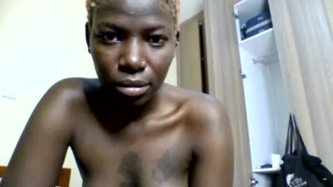 Snapshot of goldenfortune chatting on July 2026 04:52:02 AM Daadys gurl online show from July 2026 04:52:02 AM