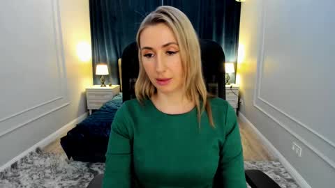 Olivia online show from February 2025 02:35:02 PM