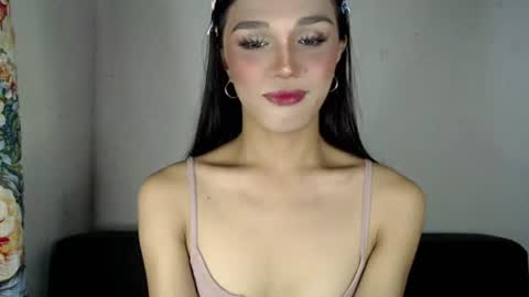 Lily is Gold online show from July 2026 11:05:02 AM