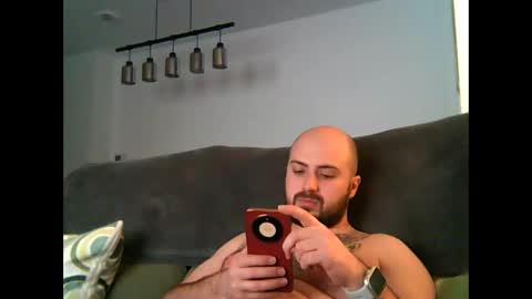 Snapshot of goldenspainboy chatting on February 2026 09:22:01 PM goldenspainboy online show from February 2026 09:22:01 PM