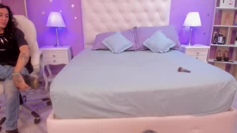 goldentemptation_ online show from February 2026 07:46:01 PM