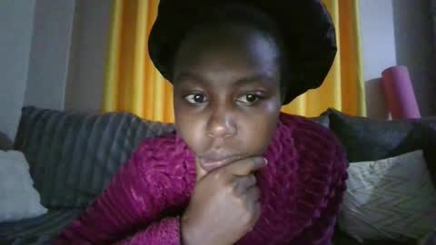 Snapshot of goldiecandy chatting on February 2026 04:16:02 AM goldiecandy online show from February 2026 04:16:02 AM