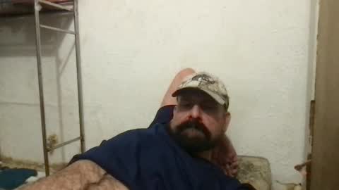 Snapshot of goldmenjustme chatting on February 2025 08:25:02 PM Madmaxsanantonio online show from February 2025 08:25:02 PM