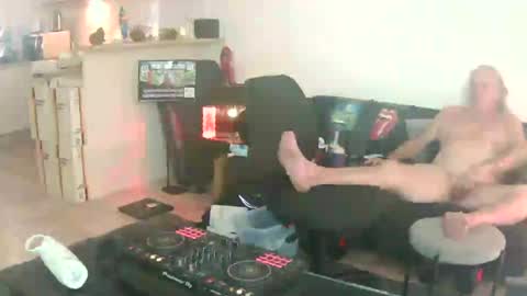 goldyguy011 online show from June 2026 02:38:01 AM