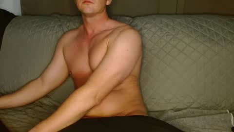 Snapshot of gomojo191 chatting on December 2024 11:44:01 AM Gomojo19 online show from December 2024 11:44:01 AM