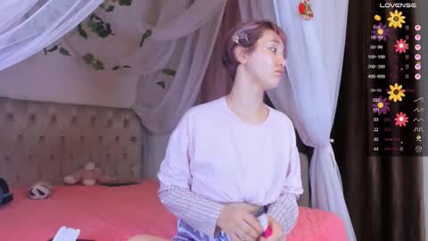 gongjulee online show from December 2025 01:43:02 AM