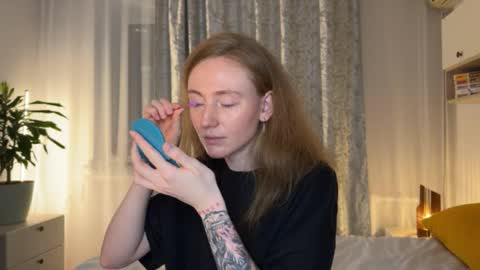 Snapshot of good__choice chatting on December 2025 01:53:01 PM Polly online show from December 2025 01:53:01 PM