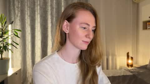 Snapshot of good__choice chatting on December 2025 02:02:02 PM Polly online show from December 2025 02:02:02 PM