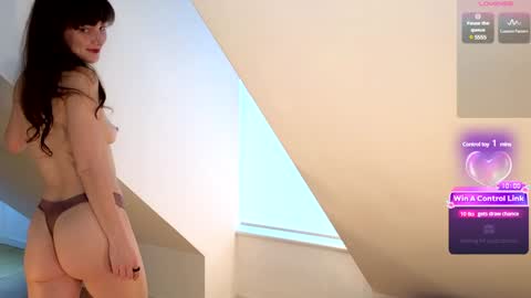 Gracie online show from February 2025 02:45:02 PM